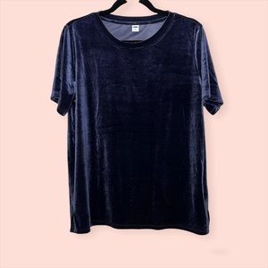 BRAND NEW: Dark Blue / Purple Velvet T-Shirt Style | Old Navy